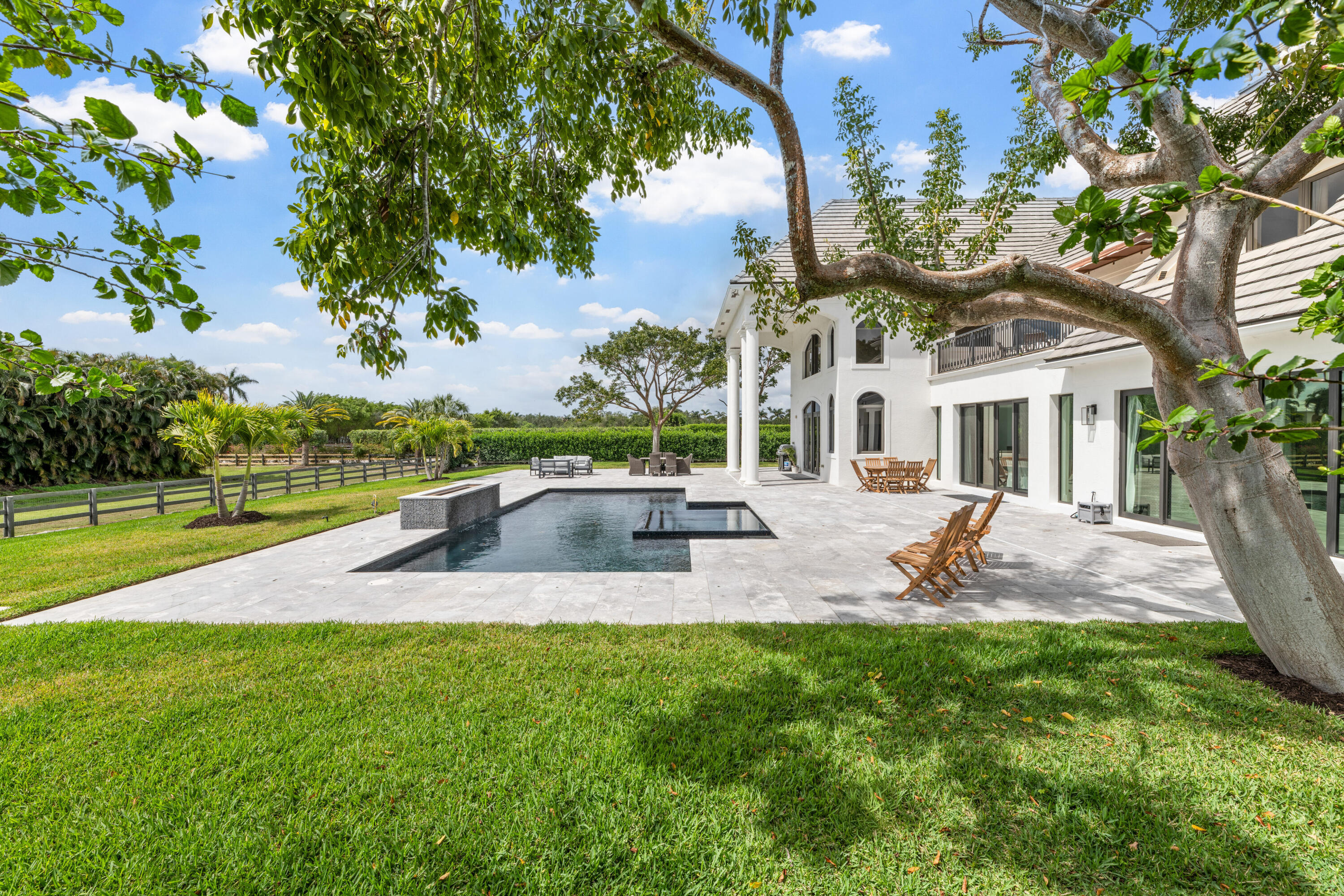 SOUTHFIELDS - Residential