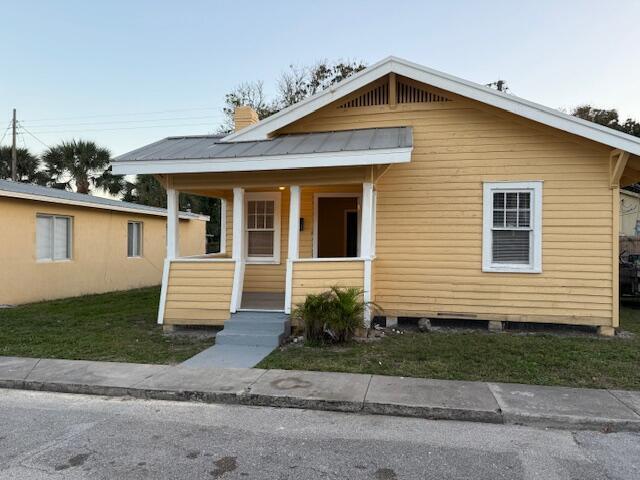Lovely 2-bedroom 1-bath single-family home for rent. Located in a well-sought-after community just a block away from the Intracoastal and minutes to downtown West Palm Beach. Freshly painted, well-maintained home awaits you. This lovely Gem awaits you. Come and take a tour, showing 7 days a week.