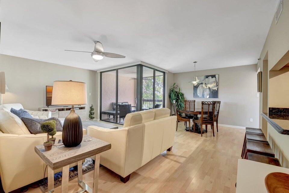 LAKESIDE CONDO - Residential