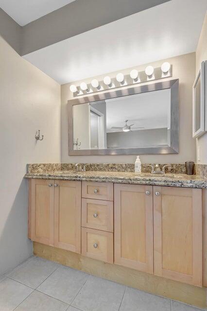 LAKESIDE CONDO - Residential