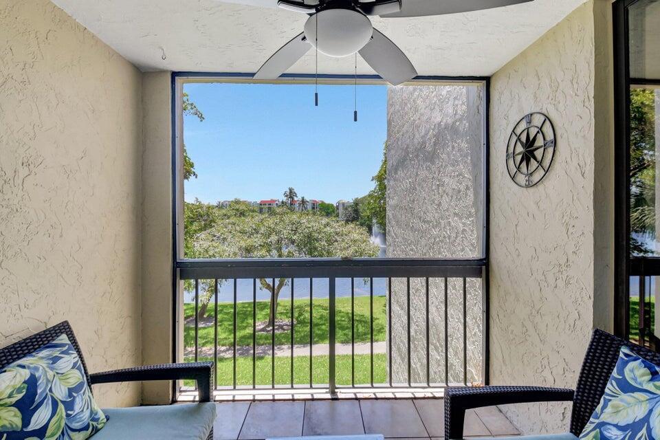 LAKESIDE CONDO - Residential