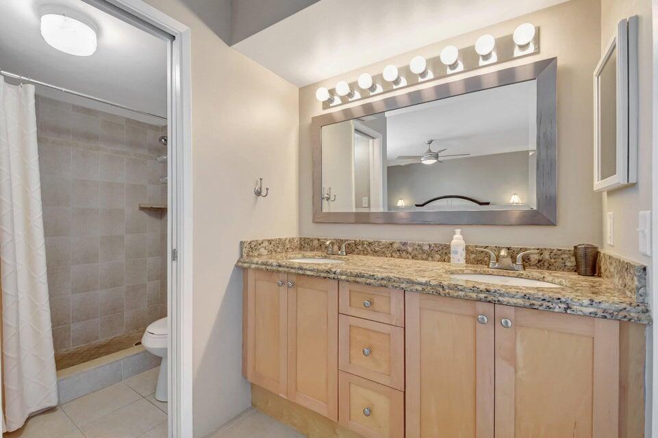LAKESIDE CONDO - Residential