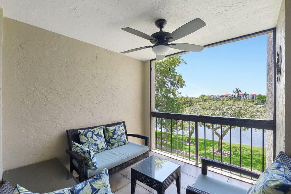 LAKESIDE CONDO - Residential