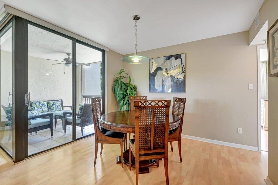 LAKESIDE CONDO - Residential