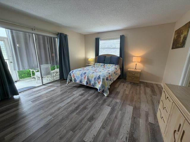 VISTA ROYALE PHASE IV BLDGS 83-111 - Residential Lease