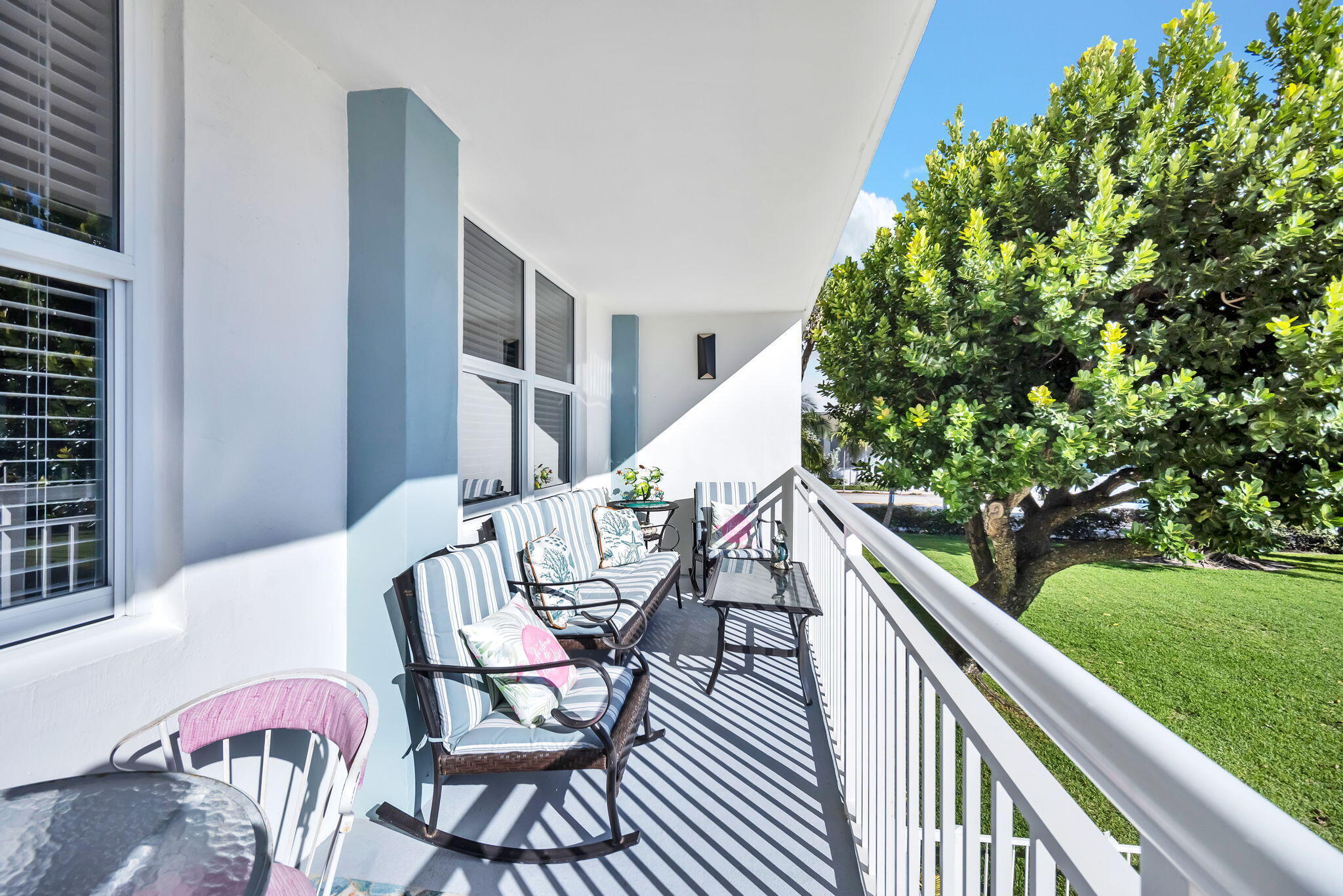 GRANADA HOUSE CONDOMINIUM - Residential