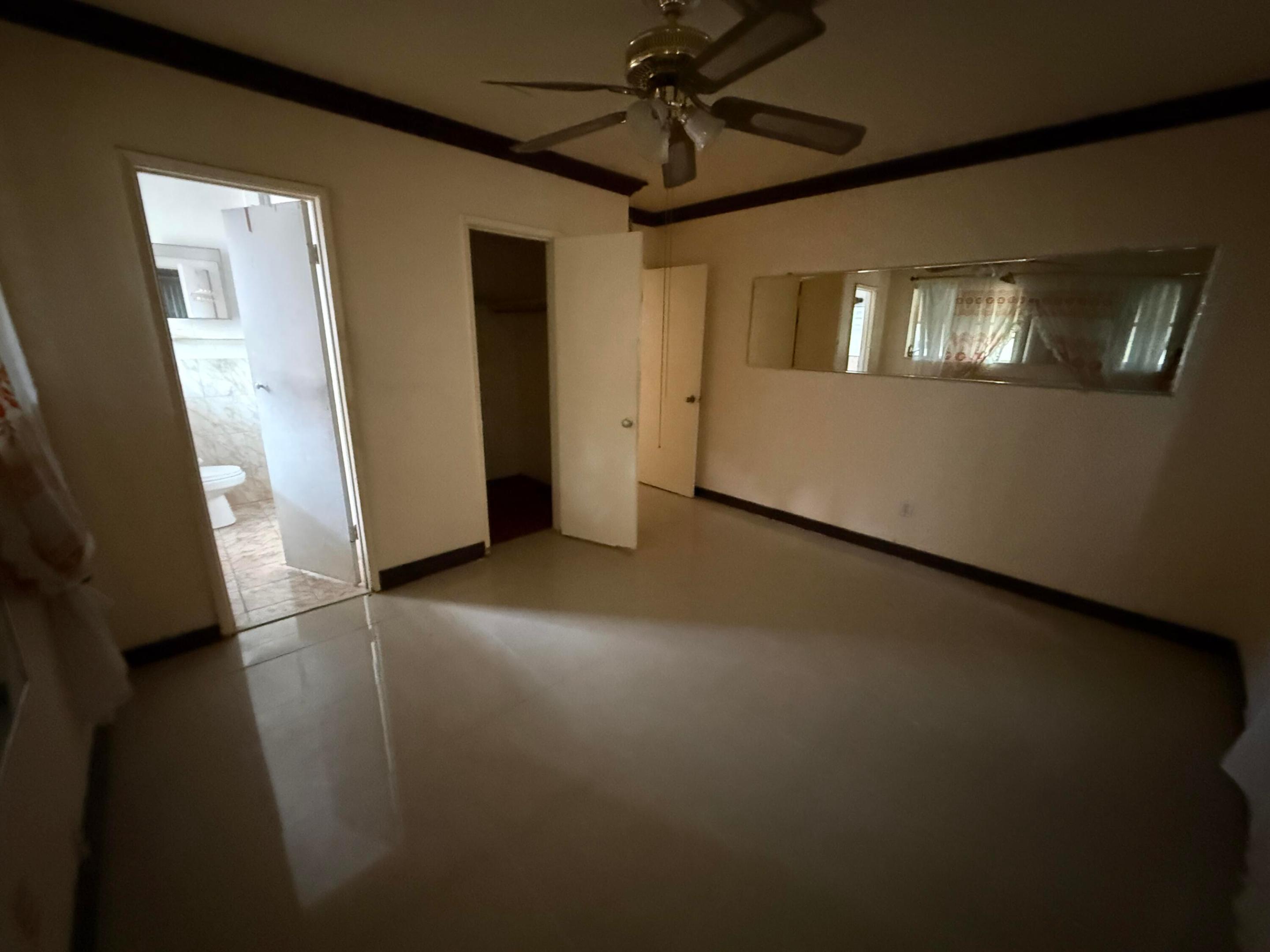 WESTGATE LAKE MANORS - Residential
