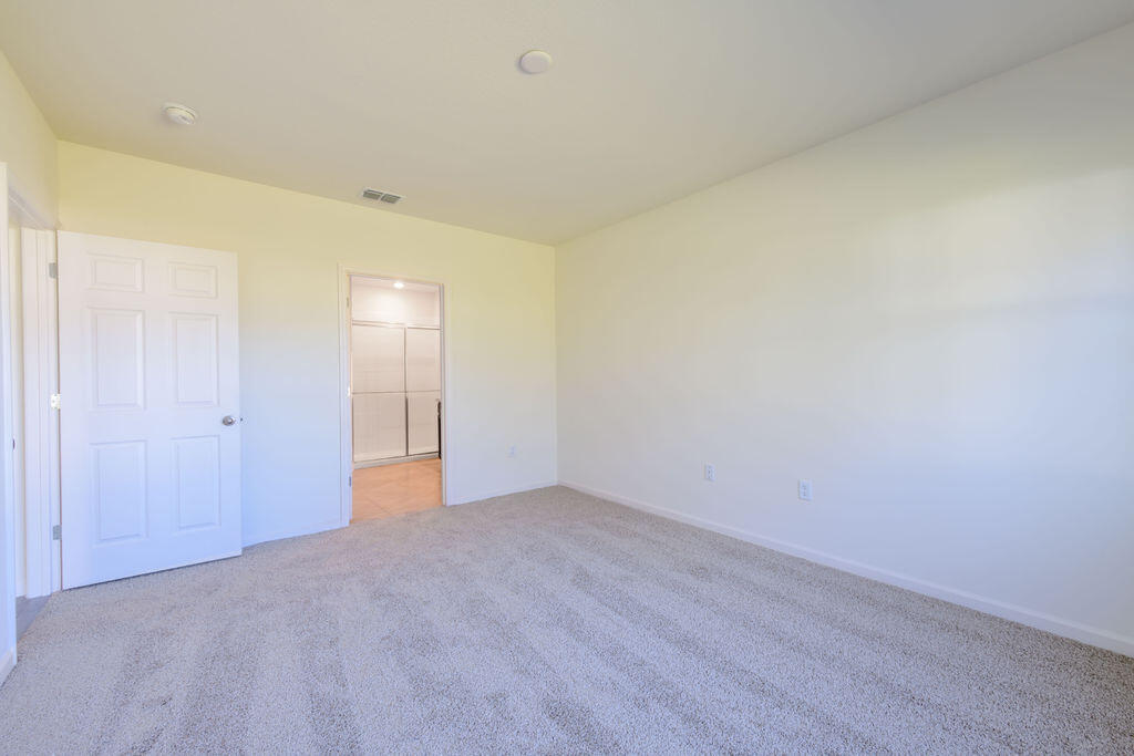PORT ST LUCIE SECTION  31 - Residential Lease