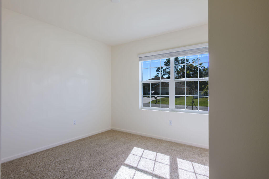 PORT ST LUCIE SECTION  31 - Residential Lease