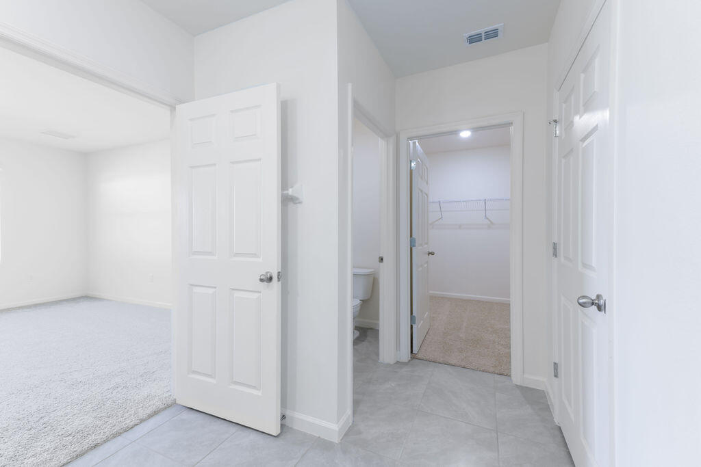 PORT ST LUCIE SECTION  31 - Residential Lease