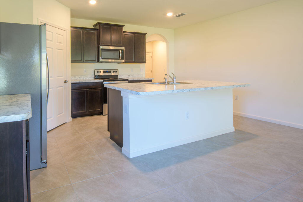 PORT ST LUCIE SECTION  31 - Residential Lease