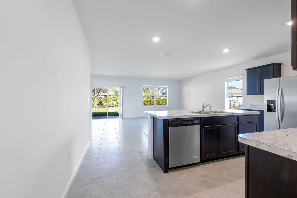PORT ST LUCIE SECTION  31 - Residential Lease