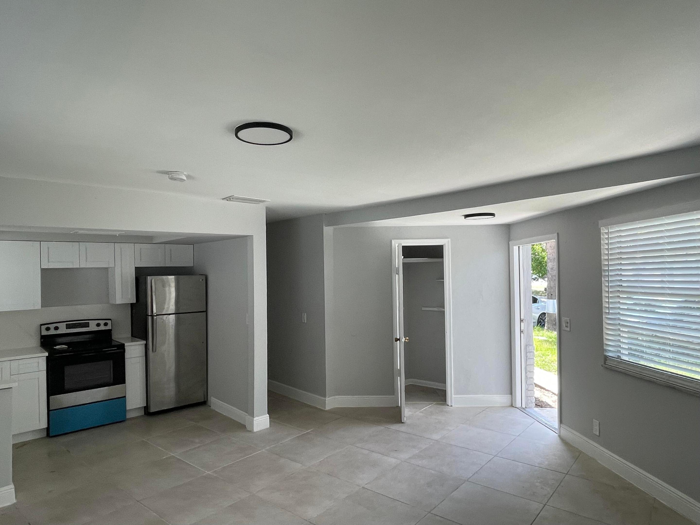 FAIRVIEW AMENDED PLAT - Residential Lease