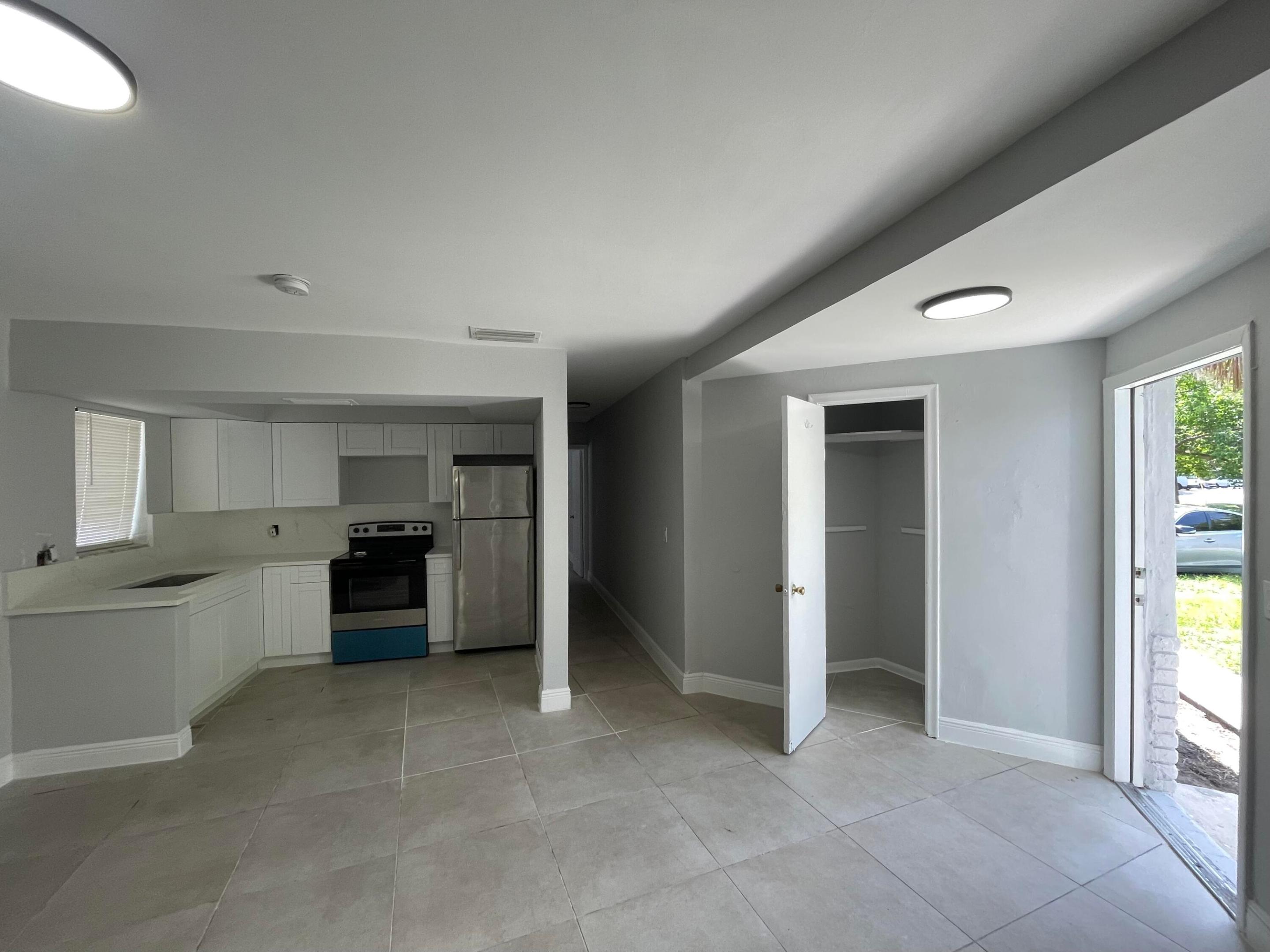 FAIRVIEW AMENDED PLAT - Residential Lease