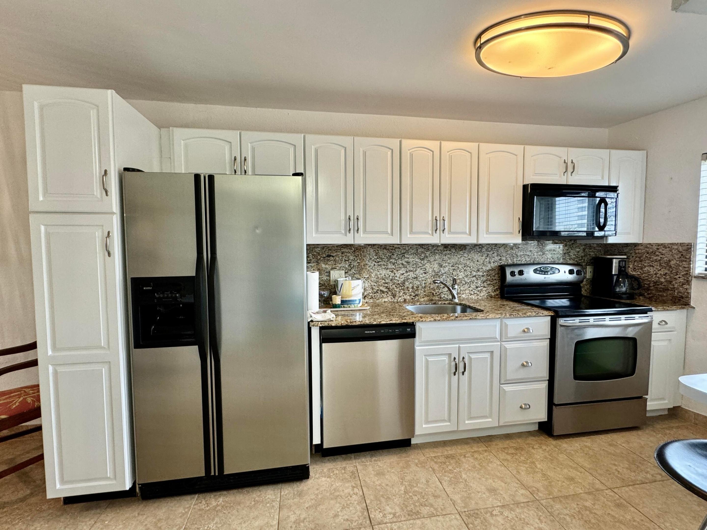 SOUTHGATE CONDO - Residential