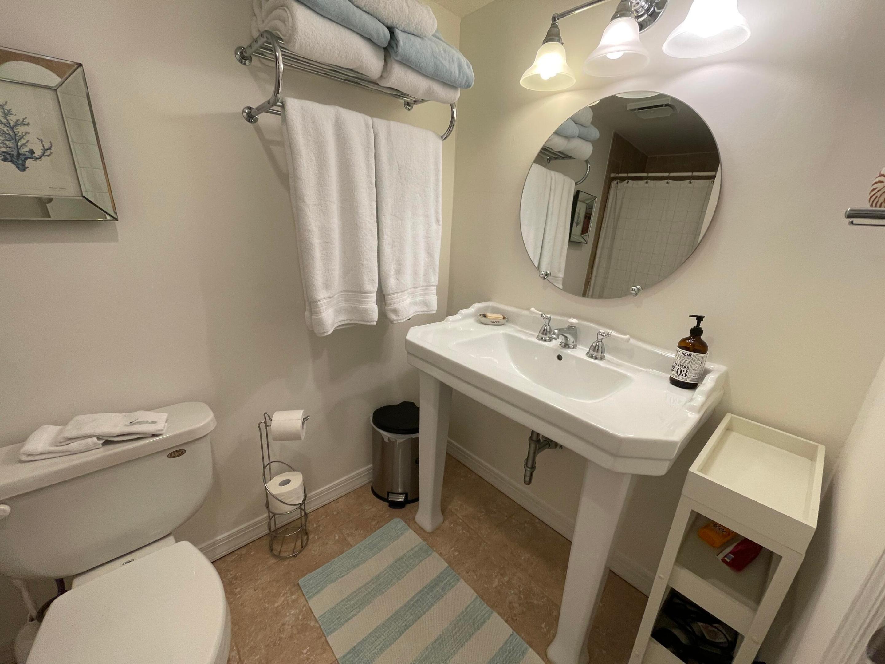 SOUTHGATE CONDO - Residential