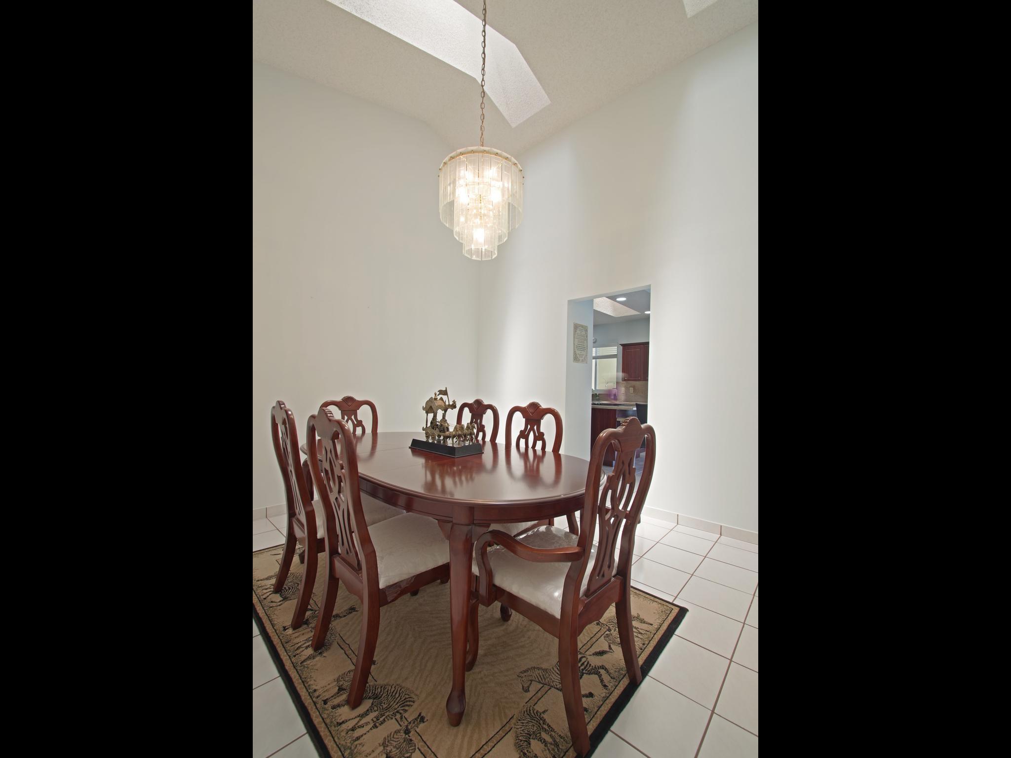 COUNTRYS POINT - Residential