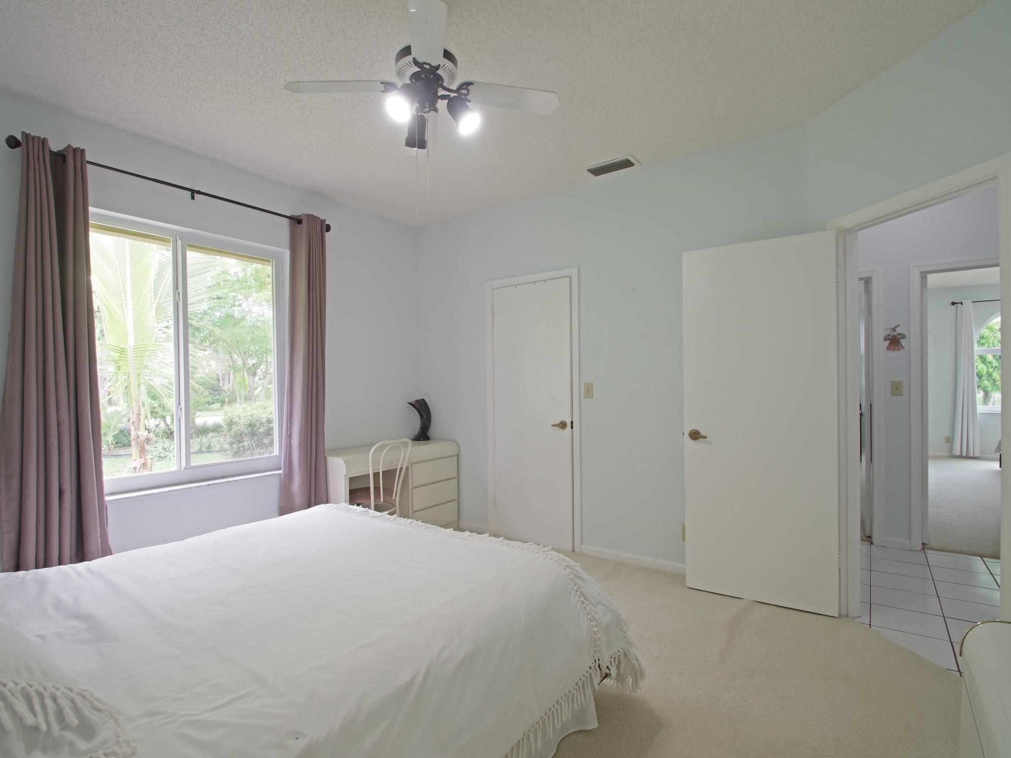 COUNTRYS POINT - Residential