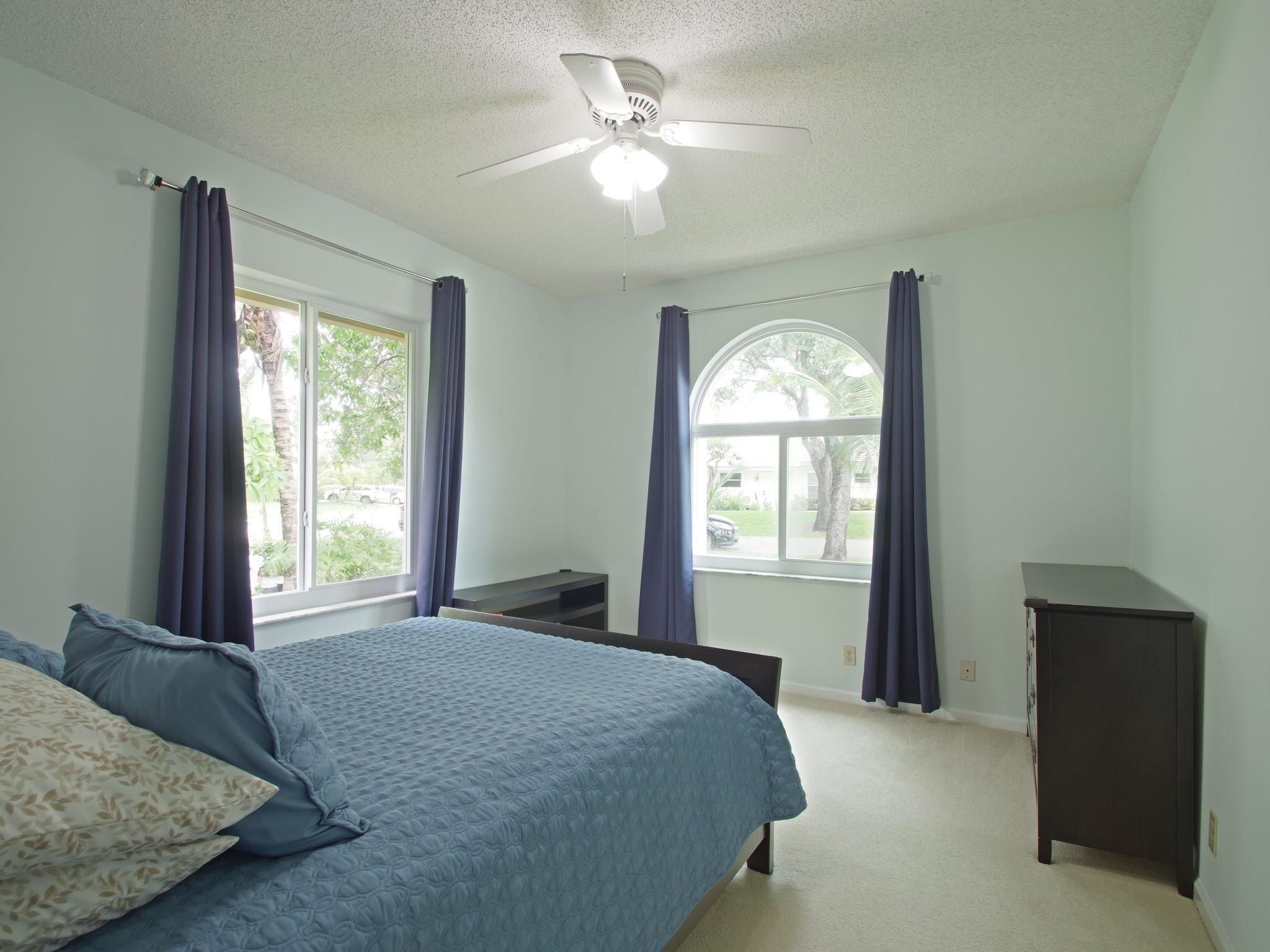 COUNTRYS POINT - Residential