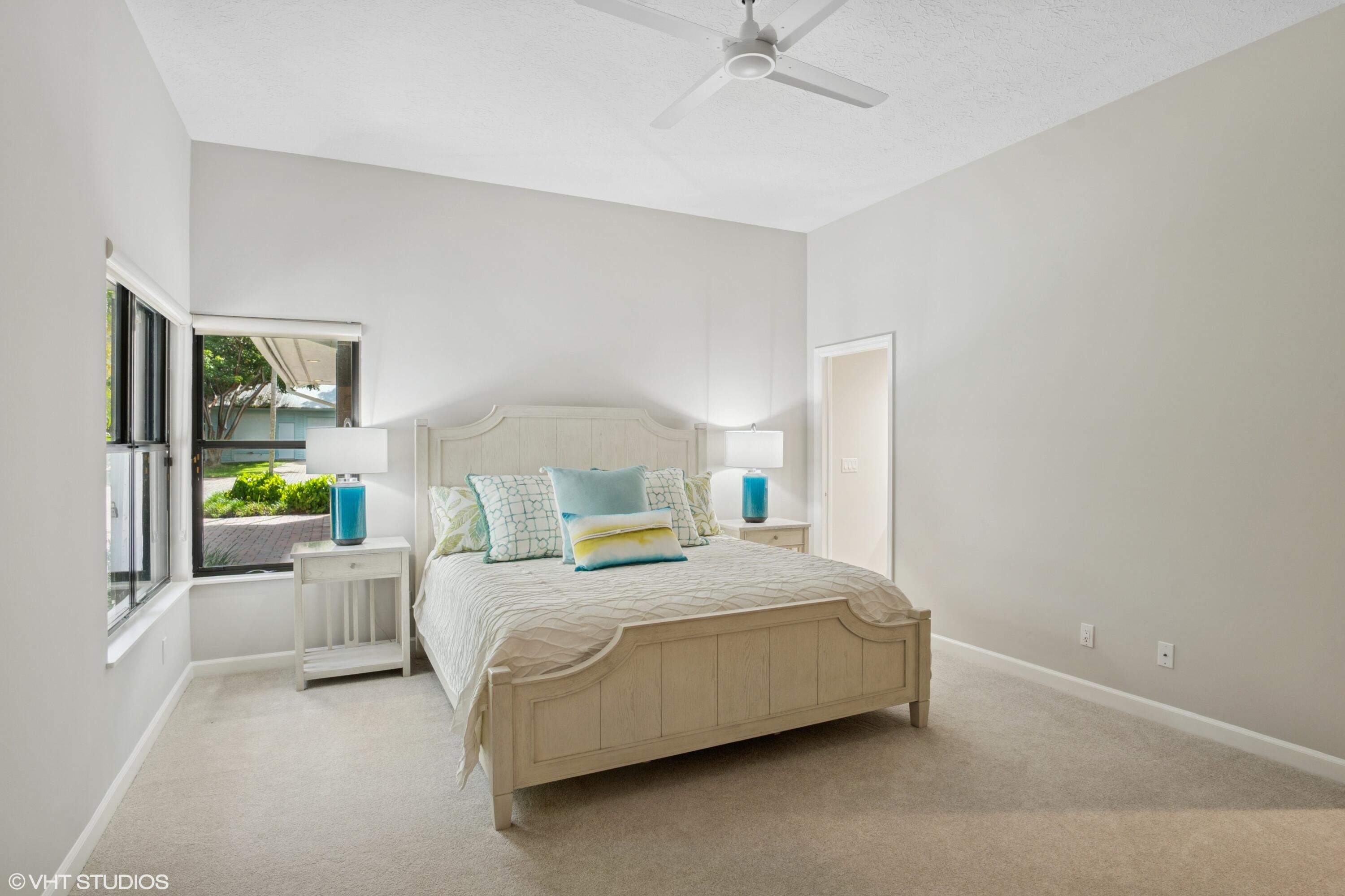RIVERVIEW (SEWALL'S POINT) - Residential