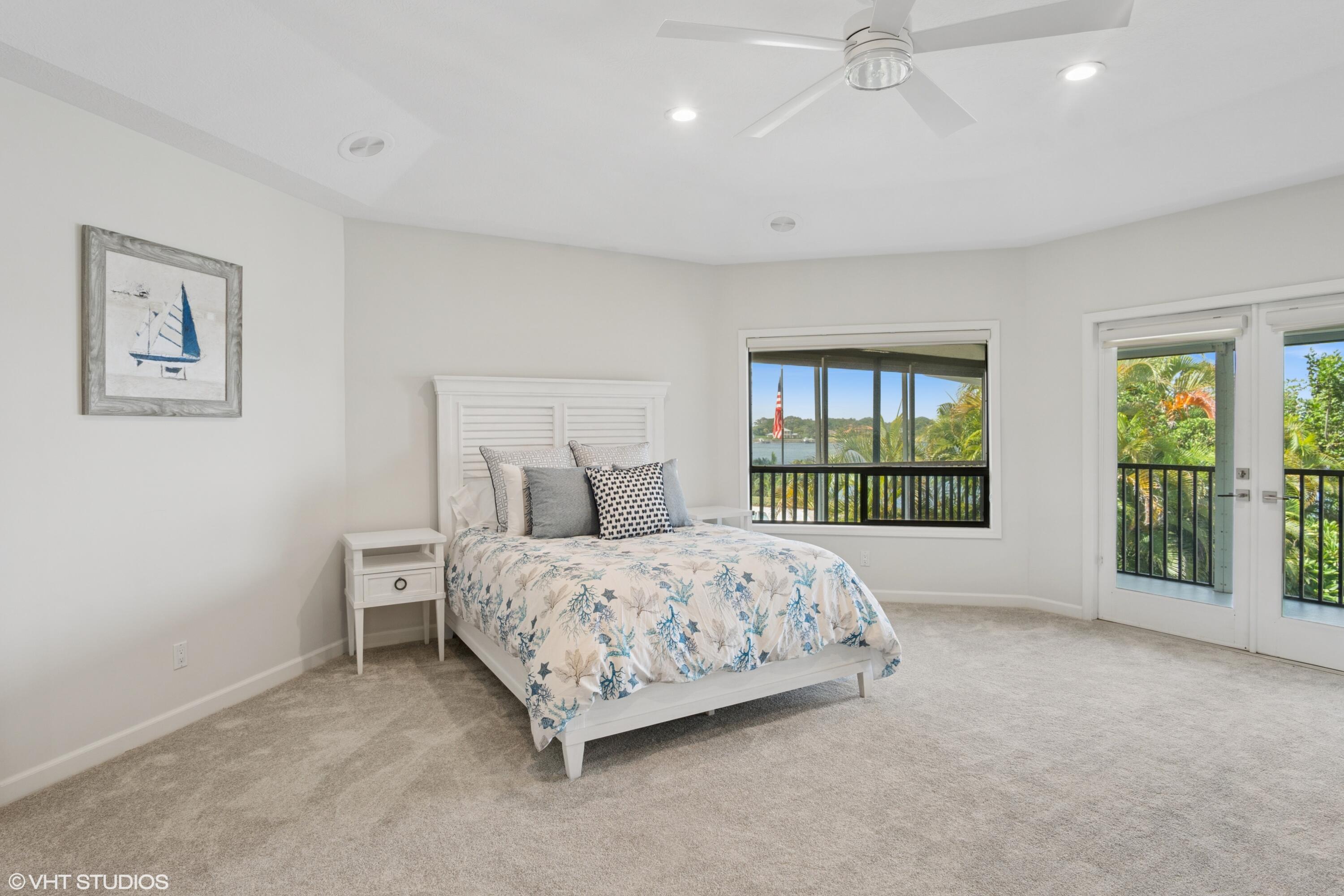 RIVERVIEW (SEWALL'S POINT) - Residential