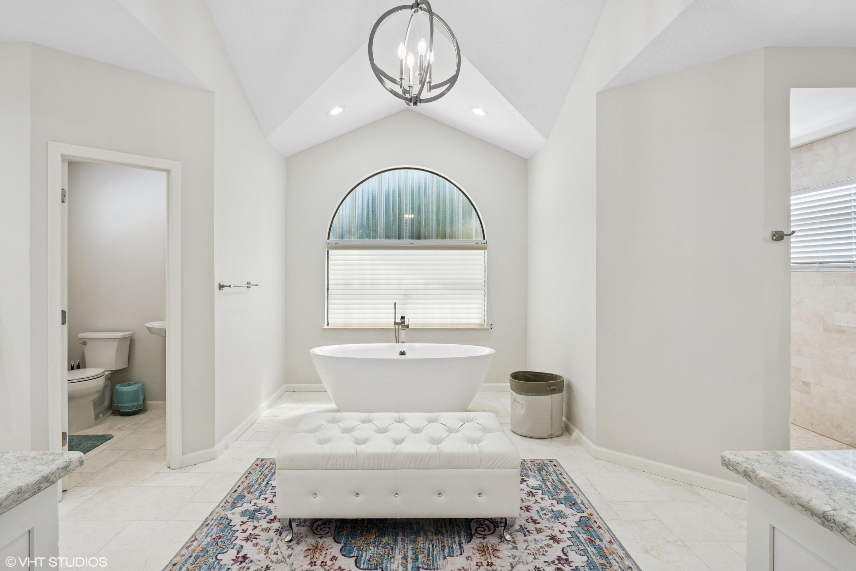 RIVERVIEW (SEWALL'S POINT) - Residential