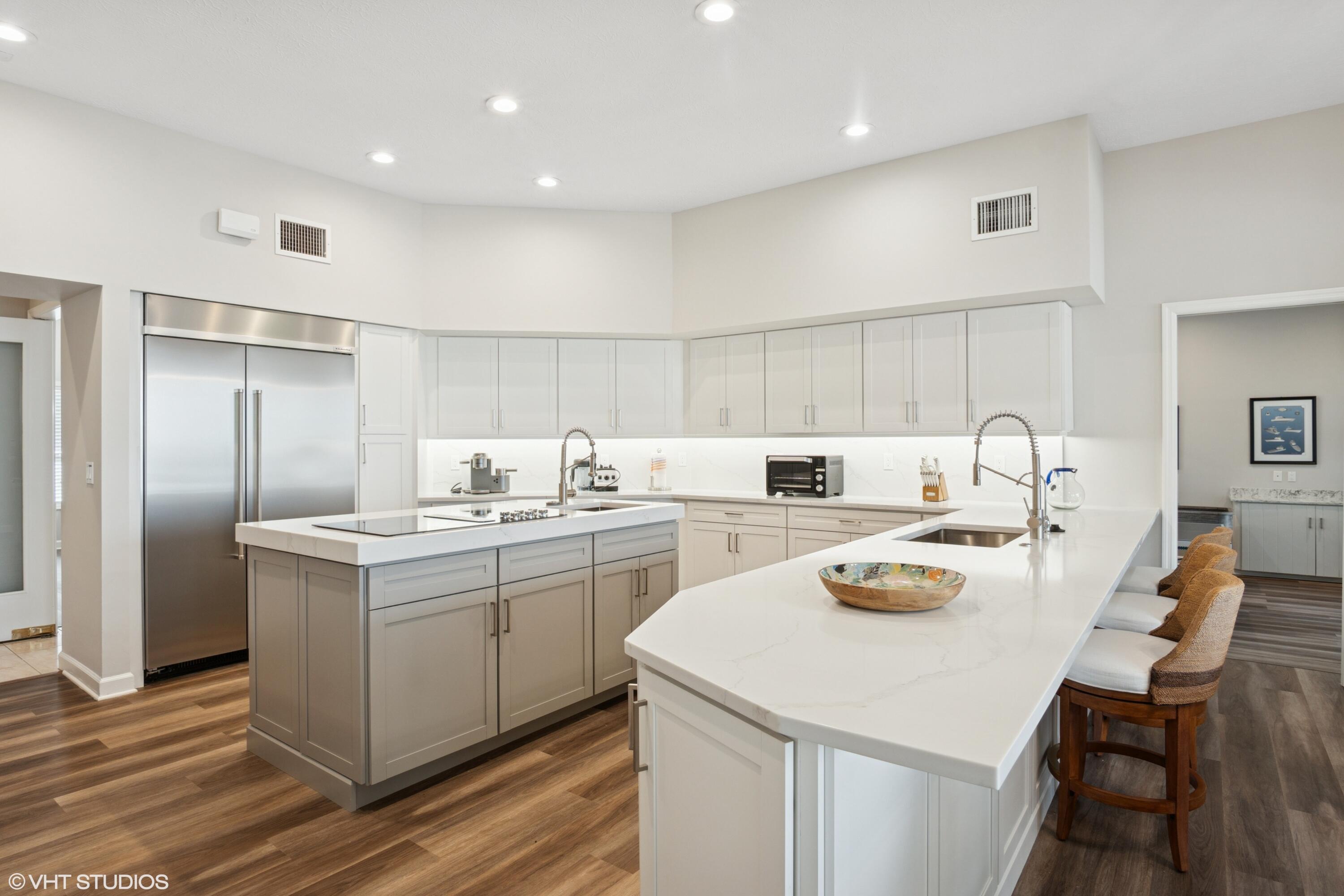 RIVERVIEW (SEWALL'S POINT) - Residential