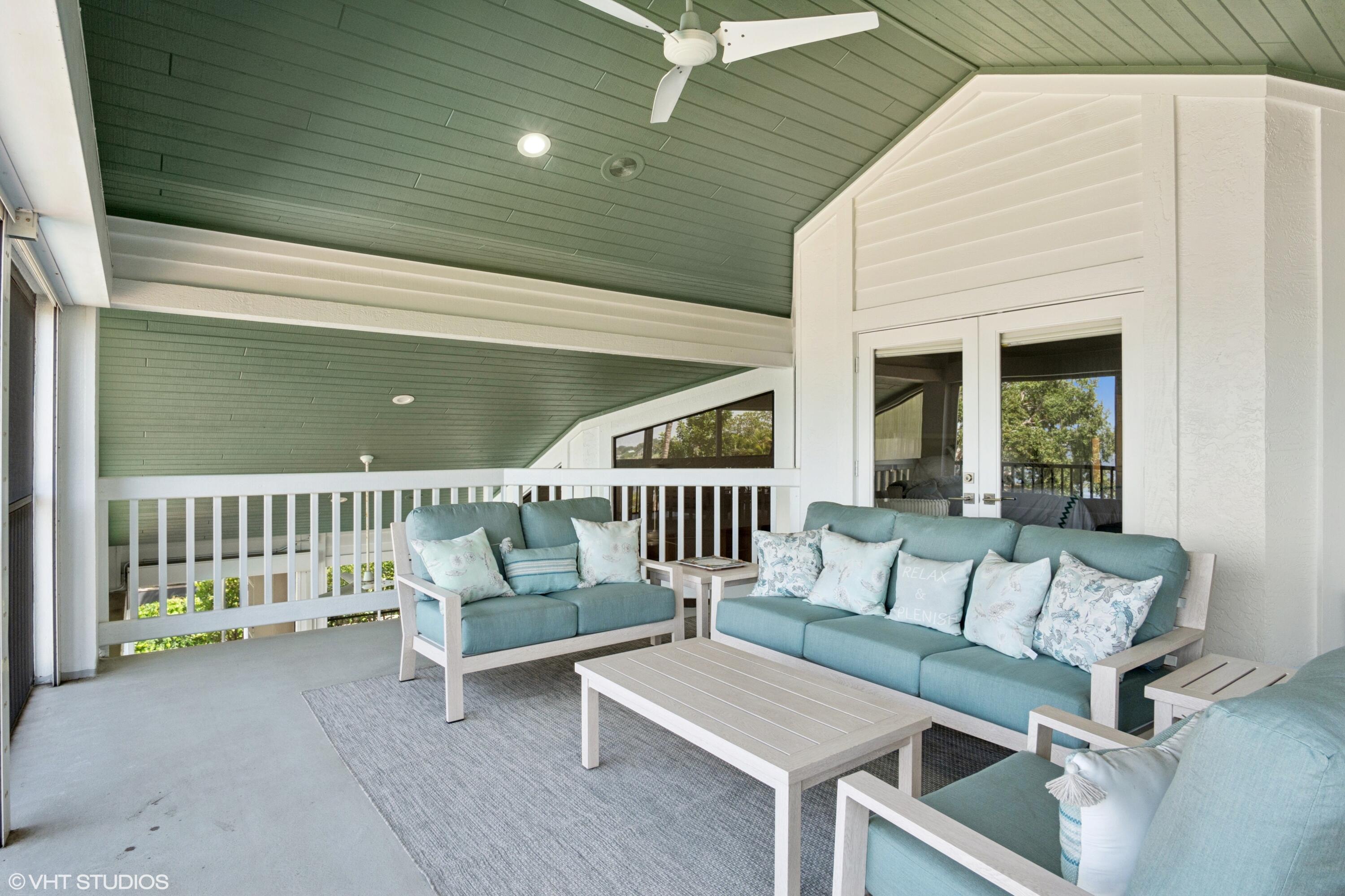 RIVERVIEW (SEWALL'S POINT) - Residential