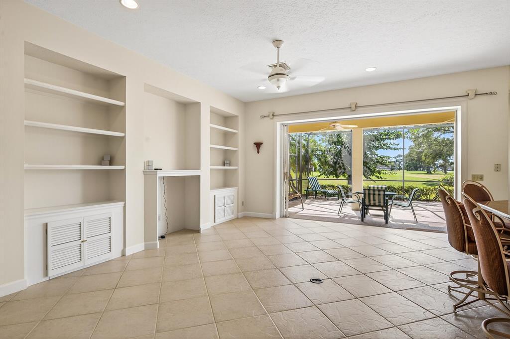 MONTE CARLO COUNTRY CLUB UNIT 1 - Residential Lease