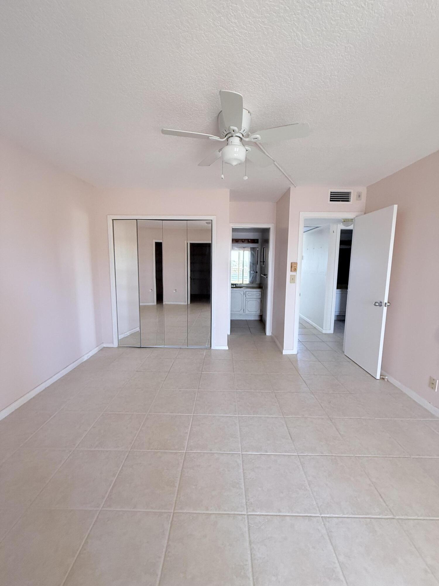 OAKRIDGE V CONDO - Residential