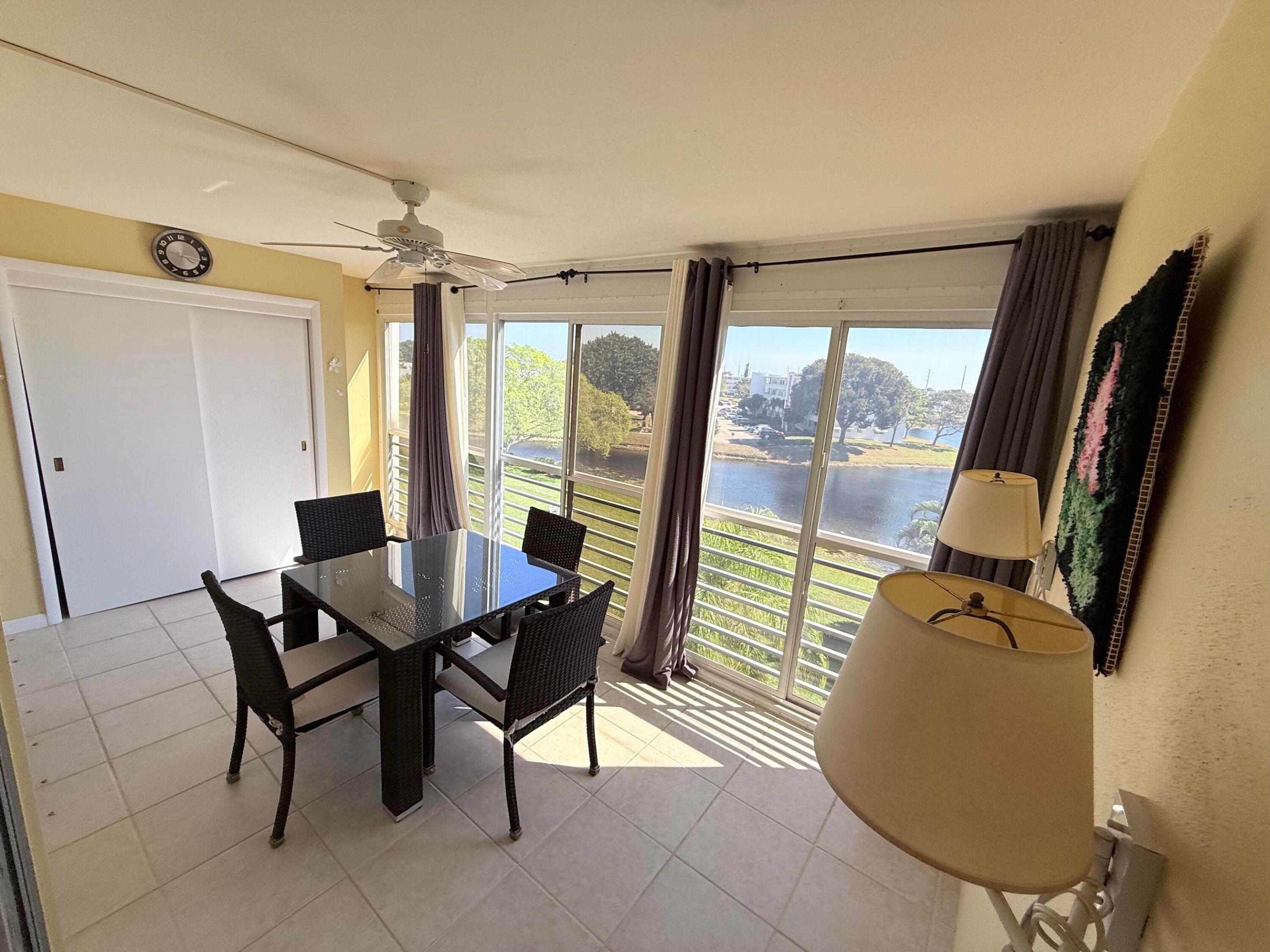 OAKRIDGE V CONDO - Residential