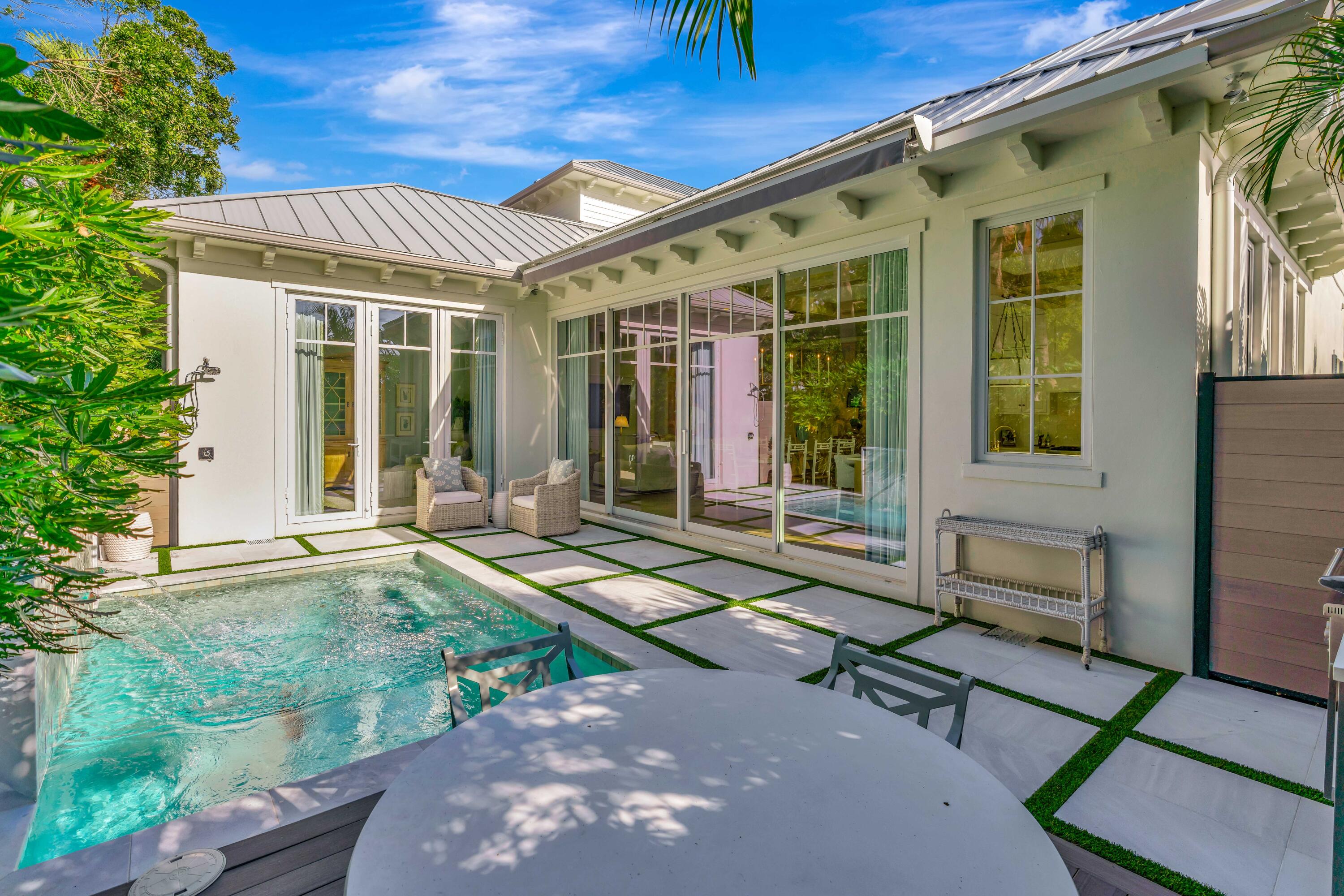 LOXAHATCHEE CLUB - Residential