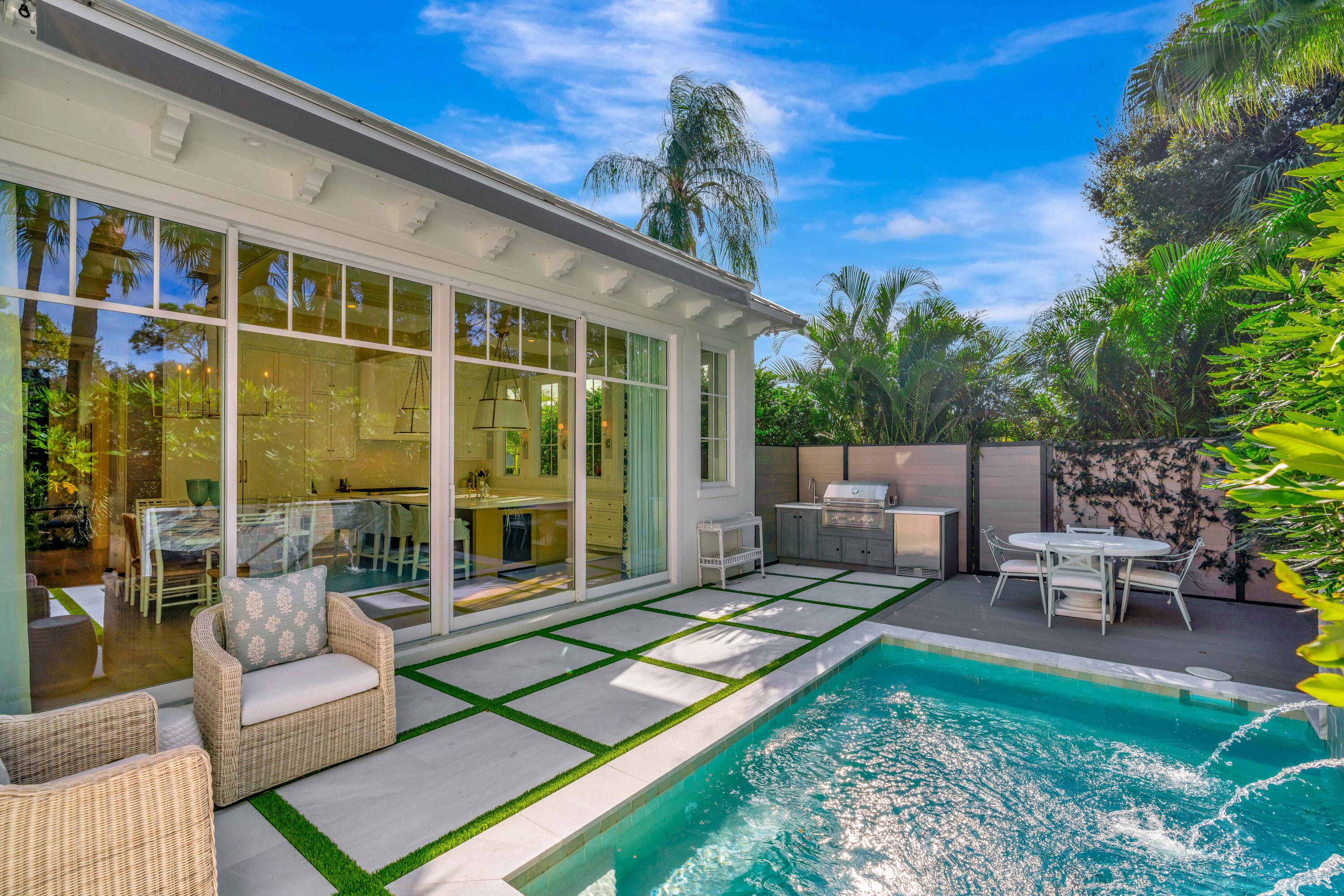 LOXAHATCHEE CLUB - Residential