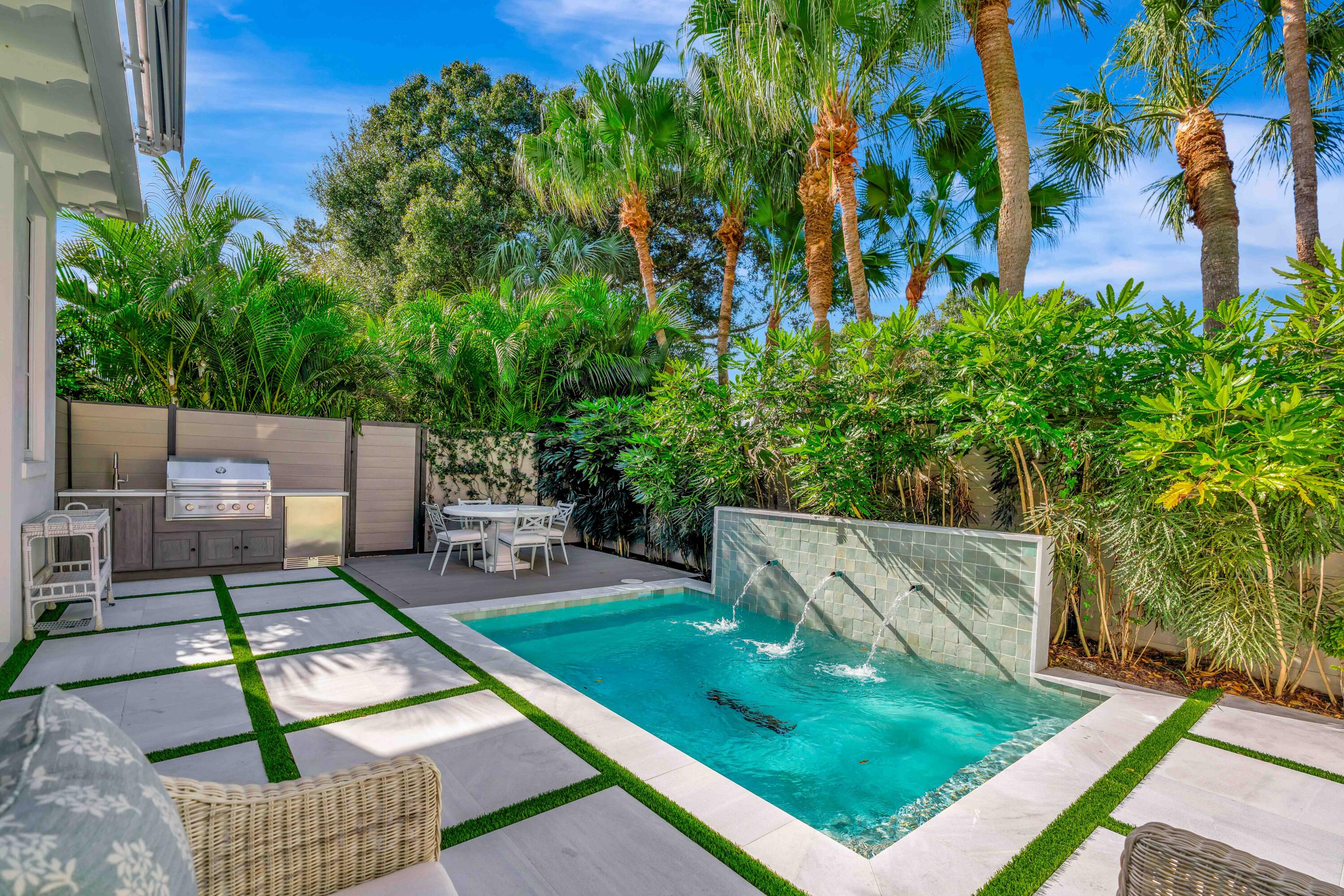LOXAHATCHEE CLUB - Residential