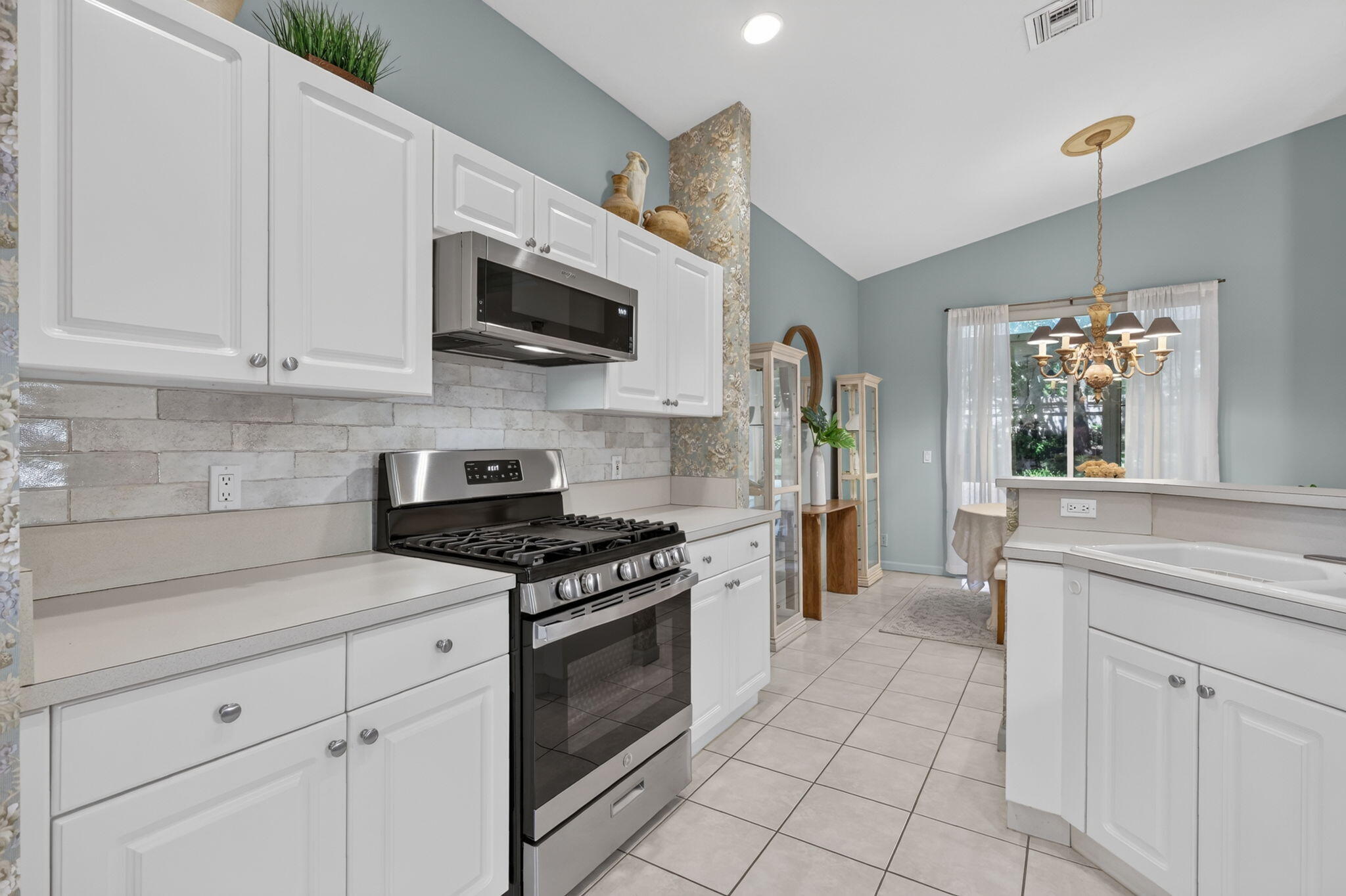 CASCADES AT ST LUCIE WEST - Residential