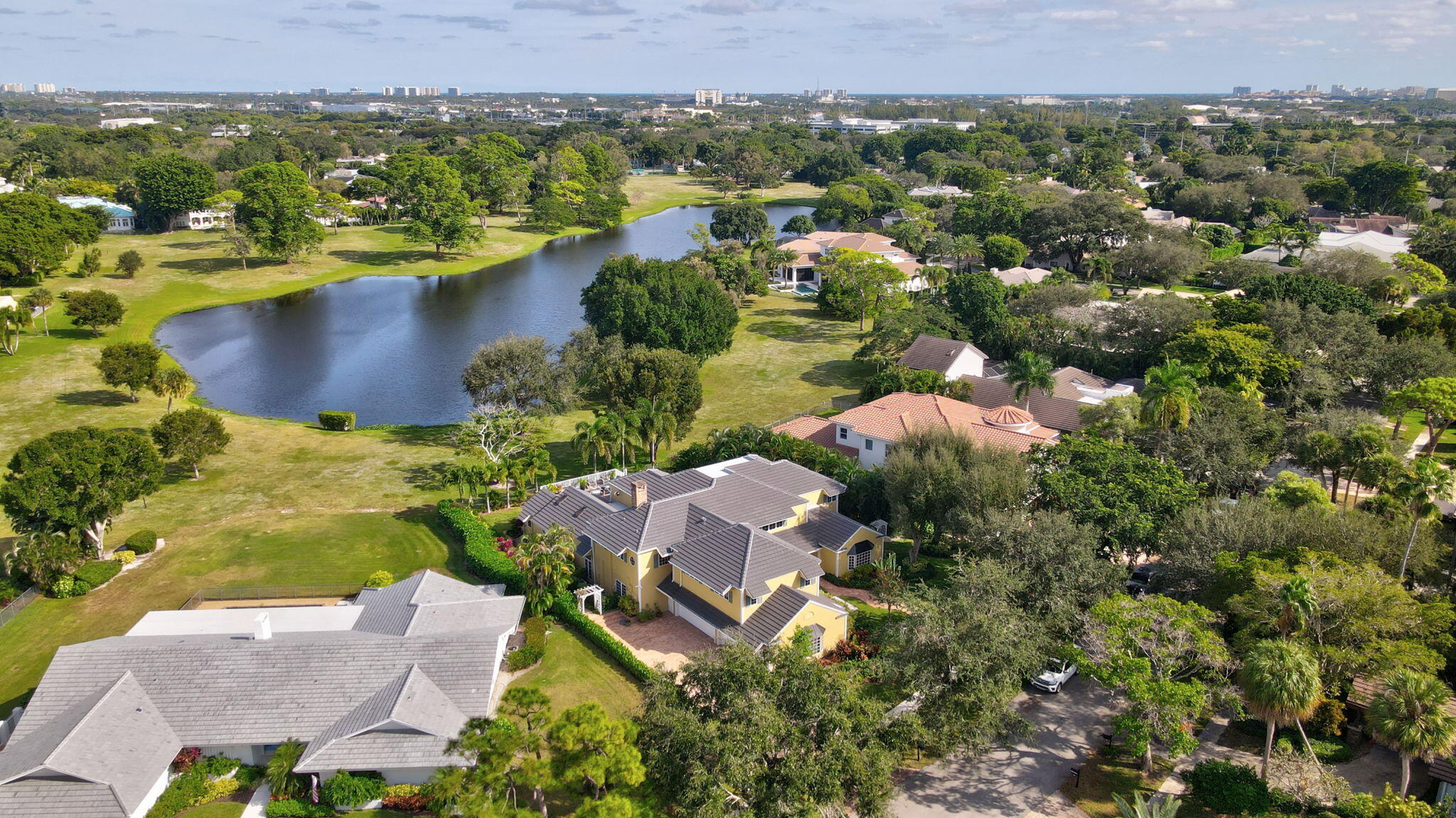 BOCA RATON BATH & TENNIS CLUB - Residential