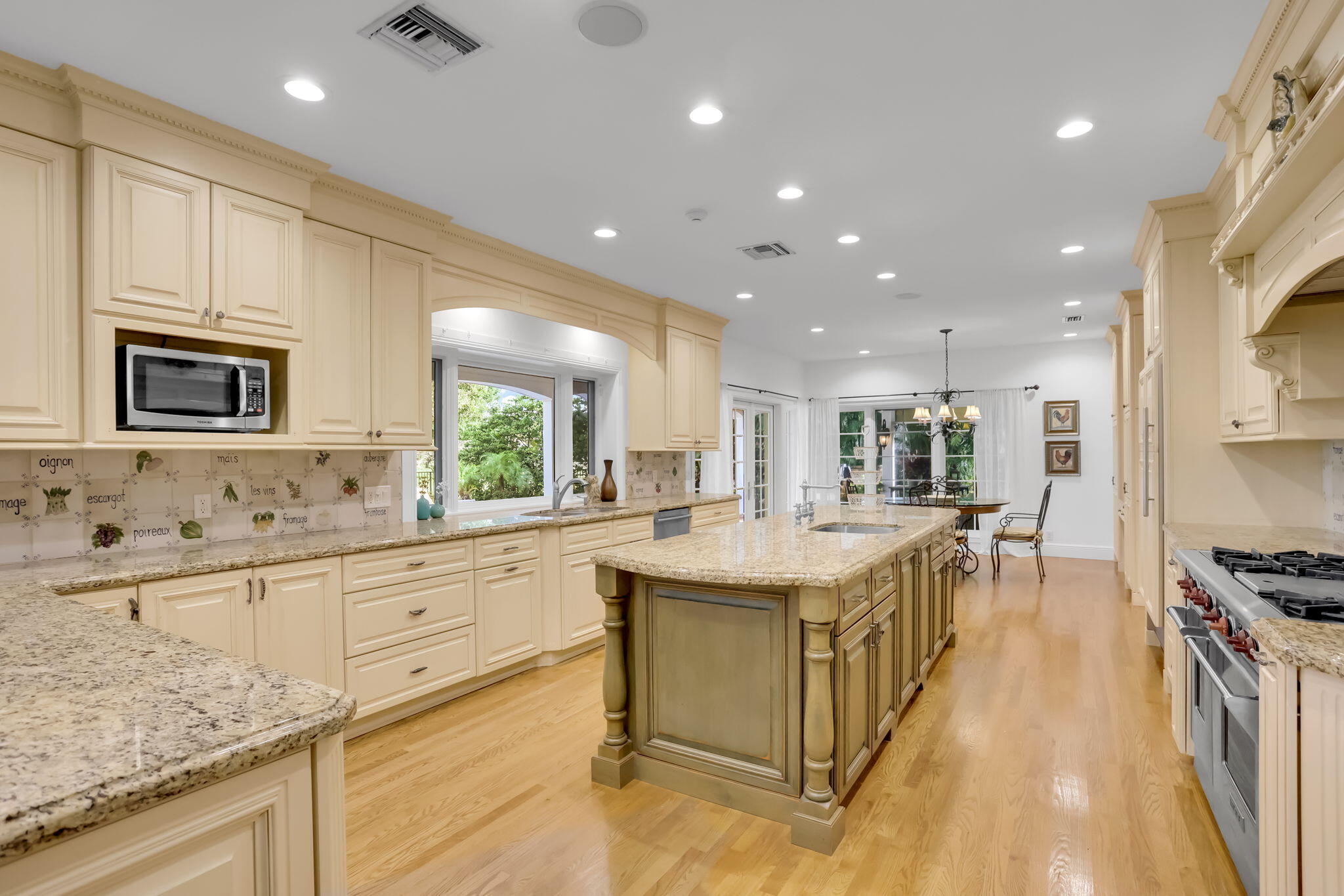 BOCA RATON BATH & TENNIS CLUB - Residential