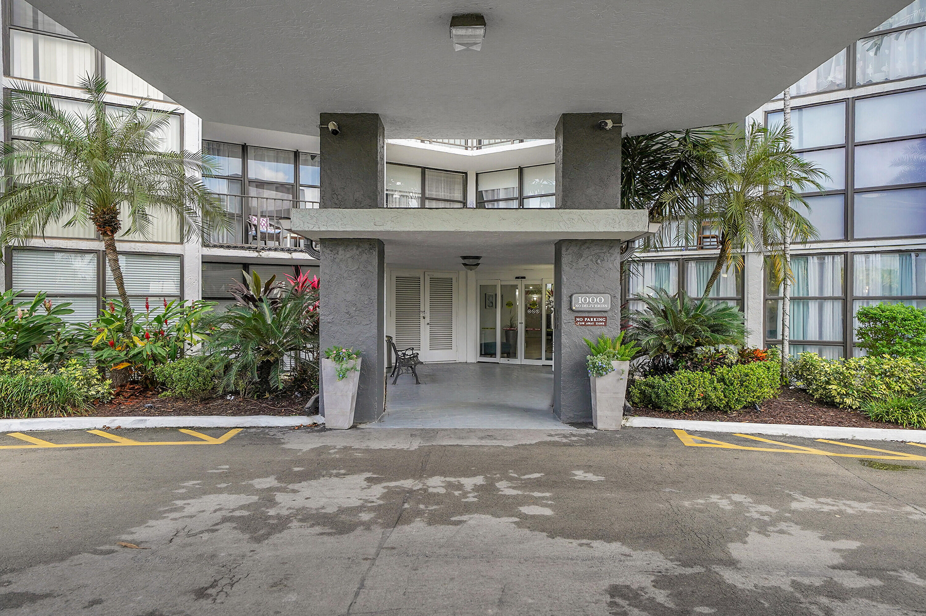 OCEANVIEW PARK CONDO - Residential