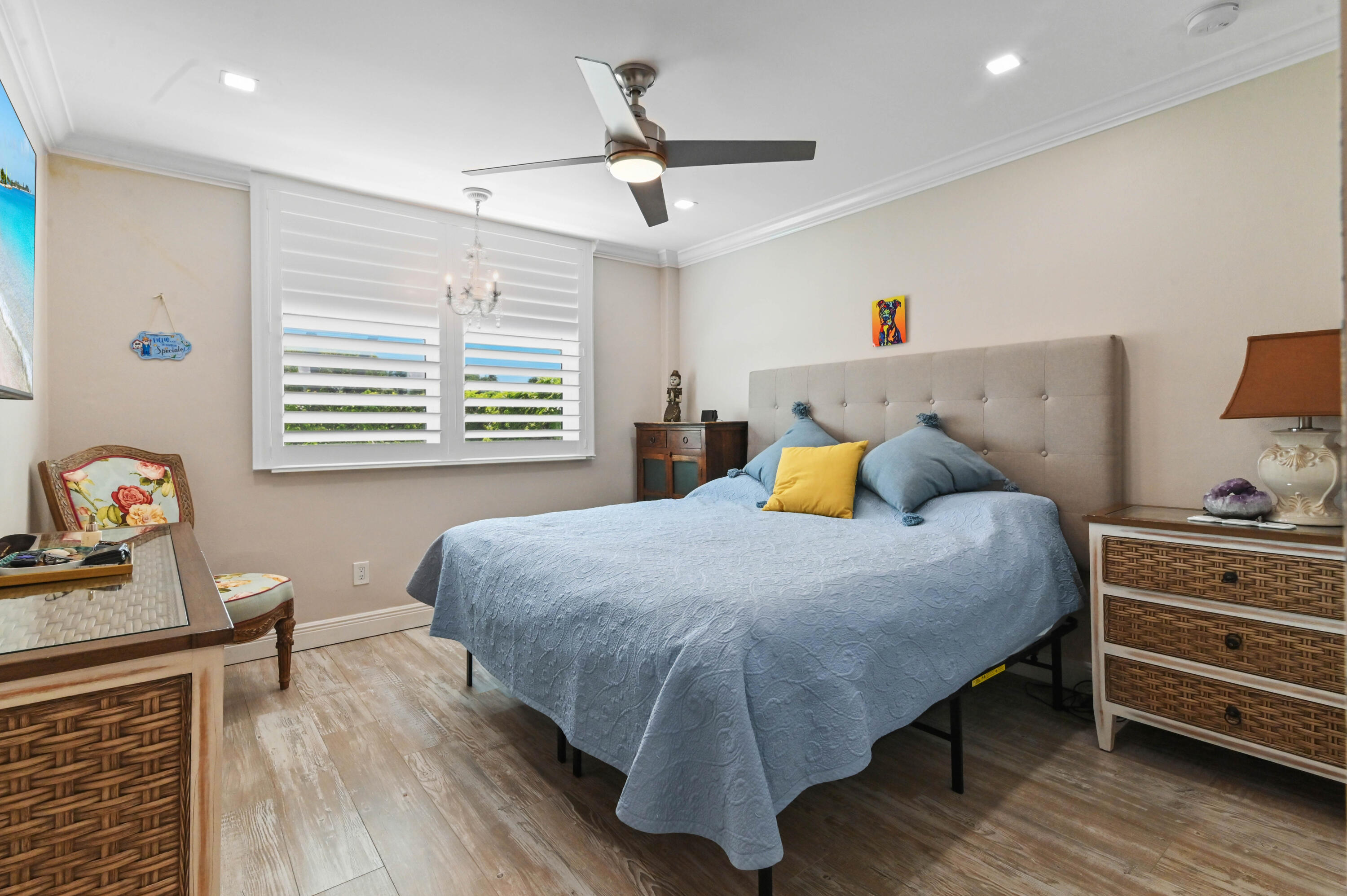 ROYAL SAXON - Residential
