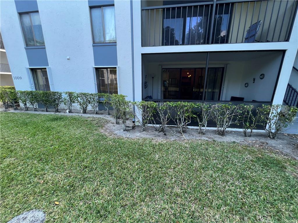 PALM CLUB VILLAGE I CONDO - Residential