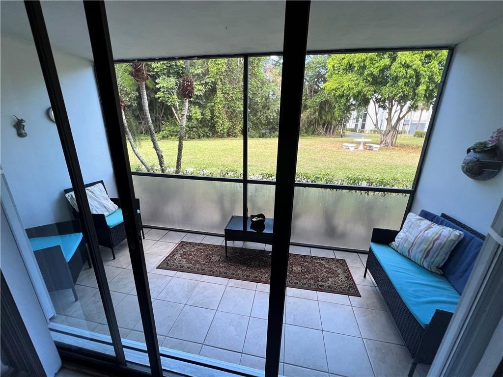 PALM CLUB VILLAGE I CONDO - Residential