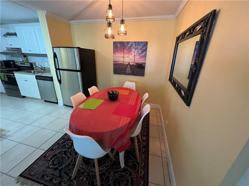 PALM CLUB VILLAGE I CONDO - Residential
