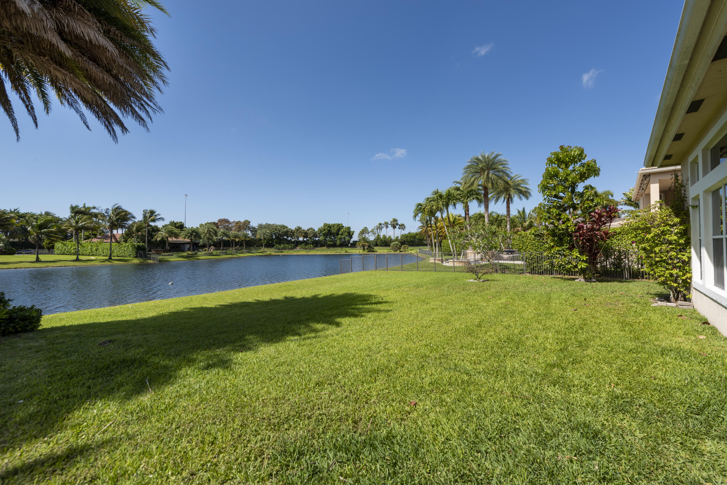 RIVERSTONE - Residential