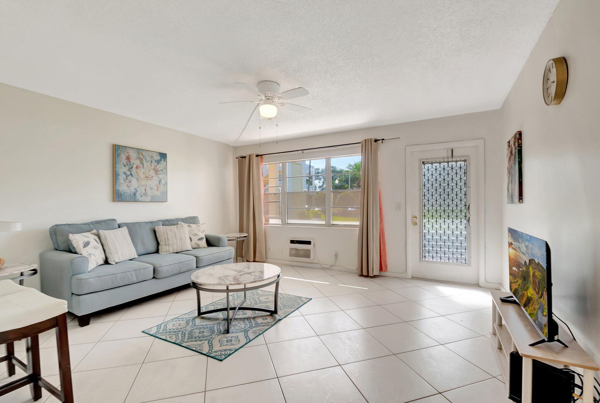 DORSET AT CENTURY VILLAGE CONDO - Residential Lease