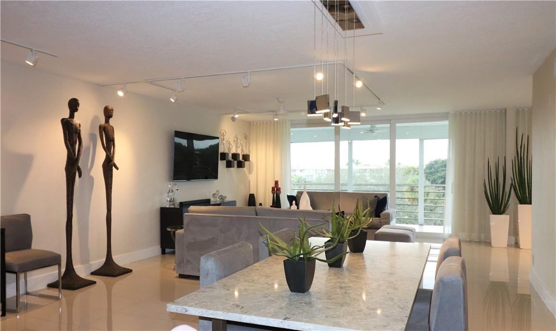 PALM AIRE COUNTRY CLUB - Residential