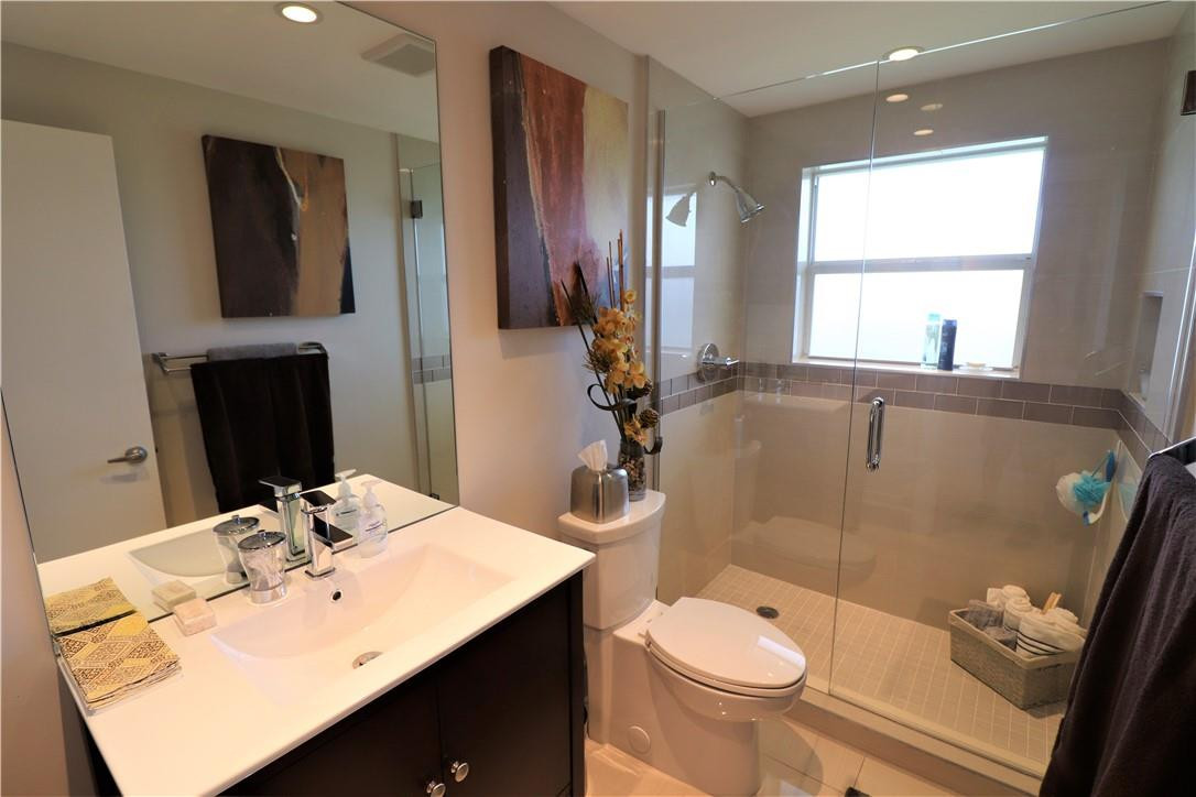 PALM AIRE COUNTRY CLUB - Residential