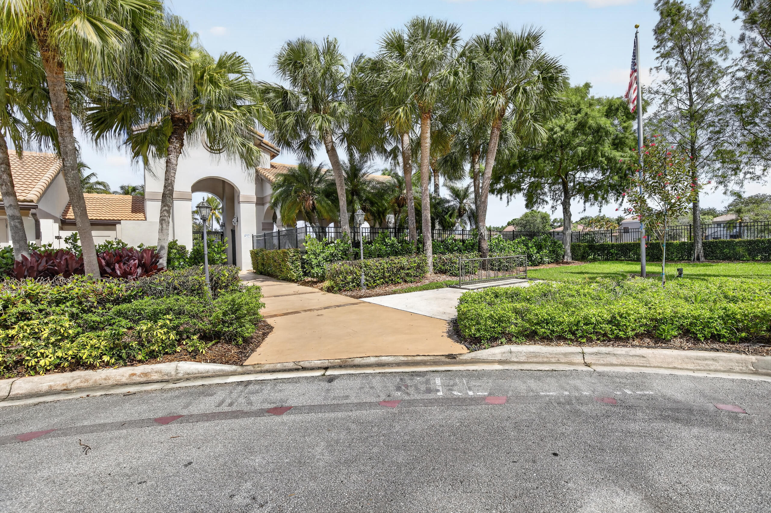 MINTO PLANTATION-1 - Residential