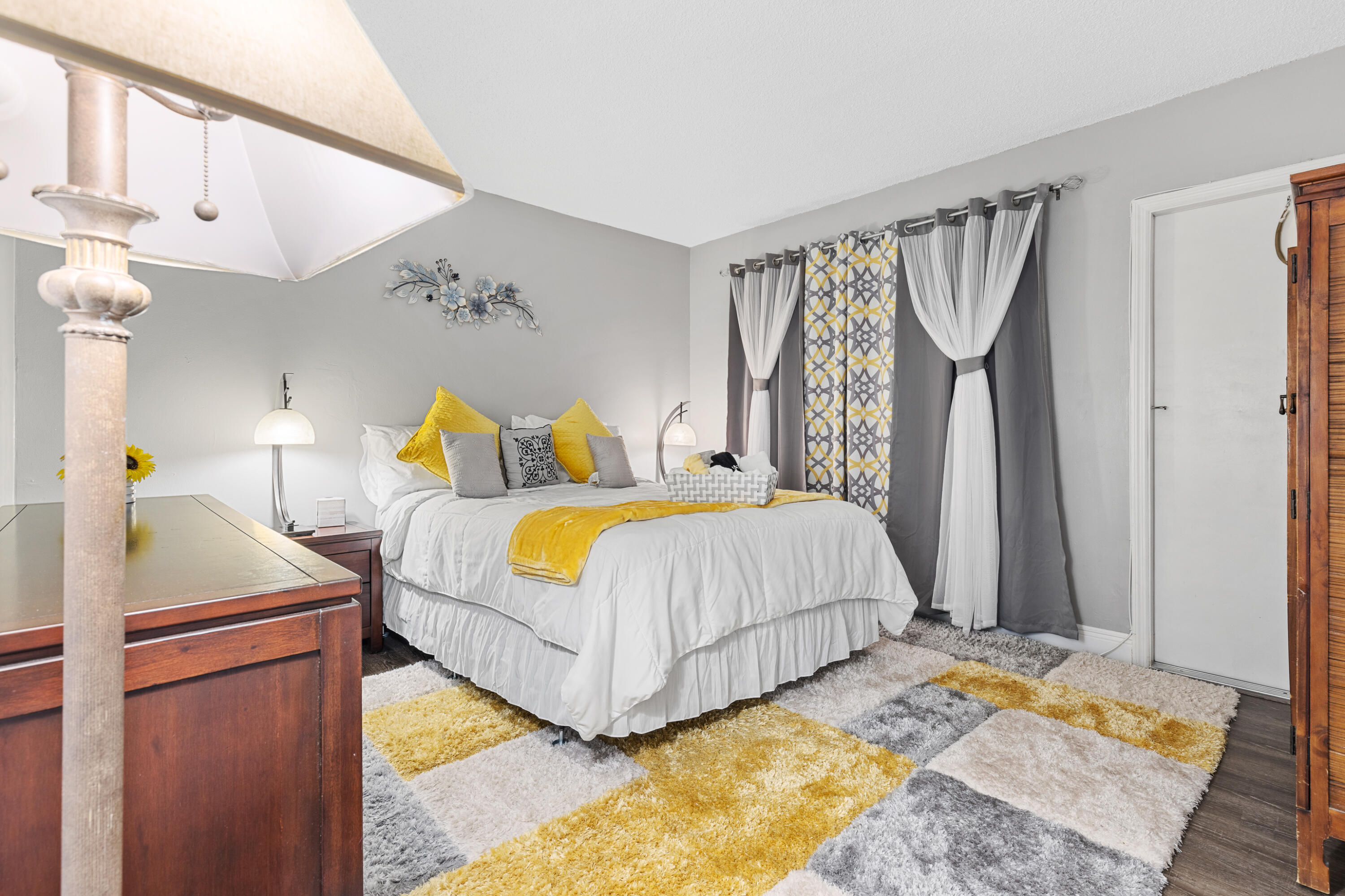 DEL IDA PARK - Residential Lease
