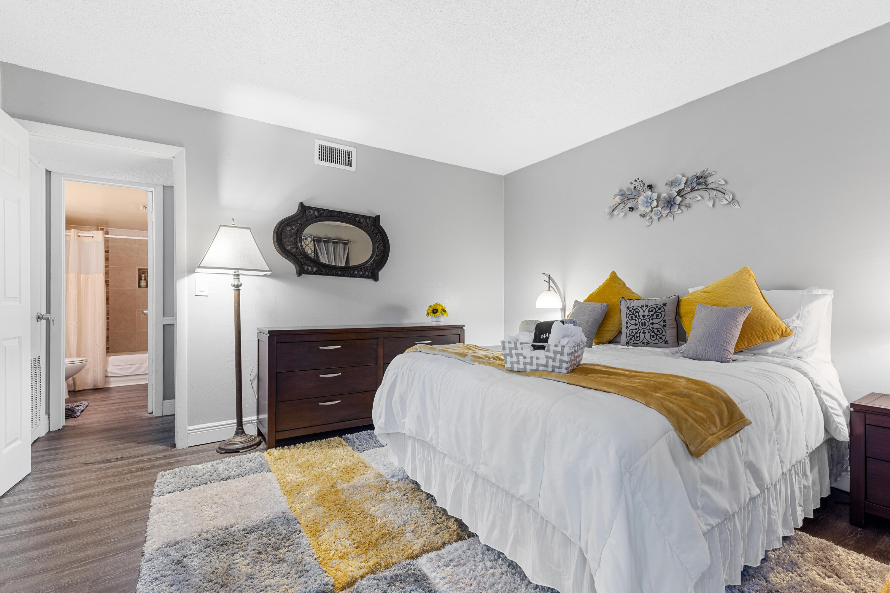 DEL IDA PARK - Residential Lease