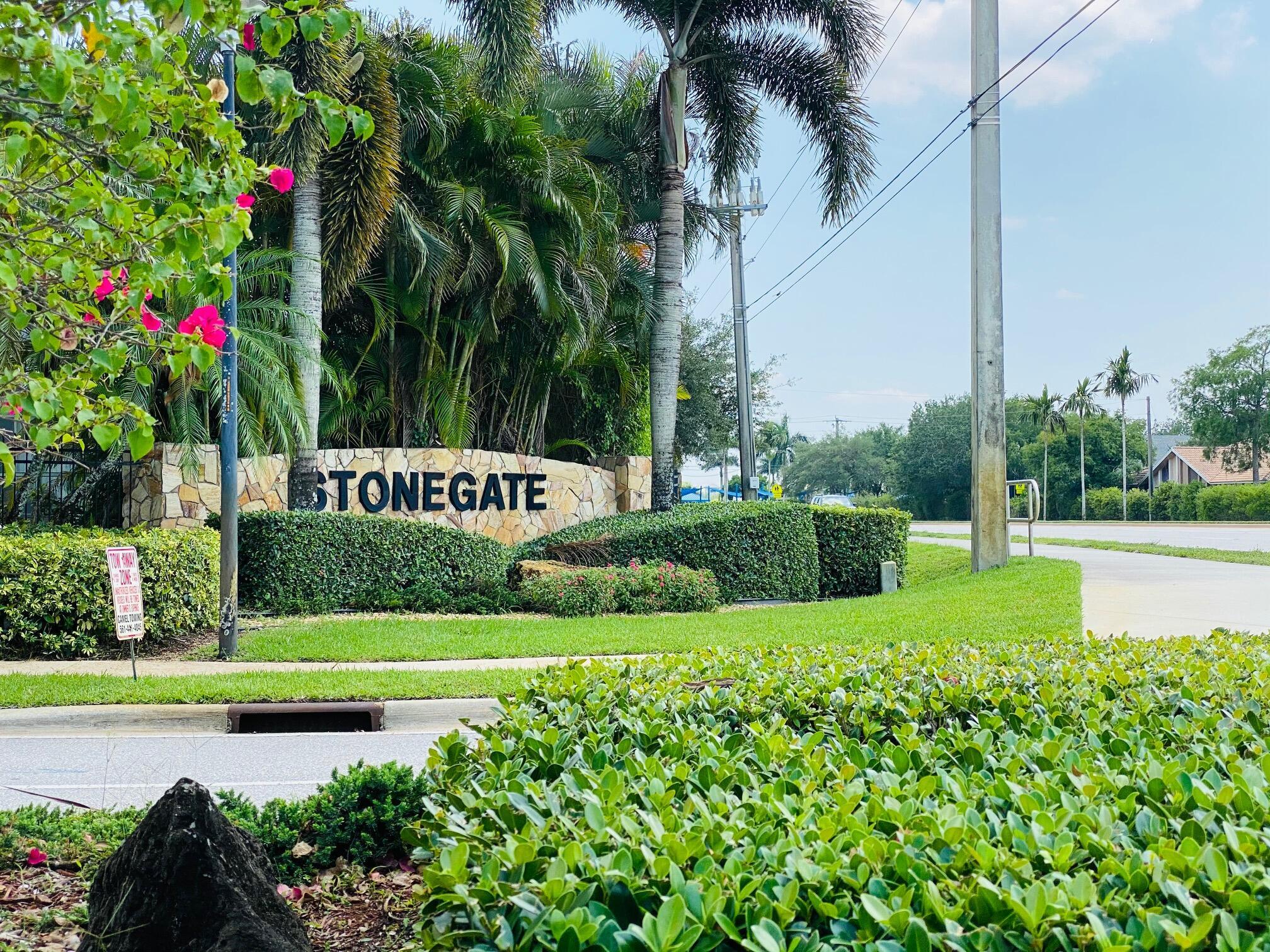 STONEGATE OF WELLINGTON - Residential Lease